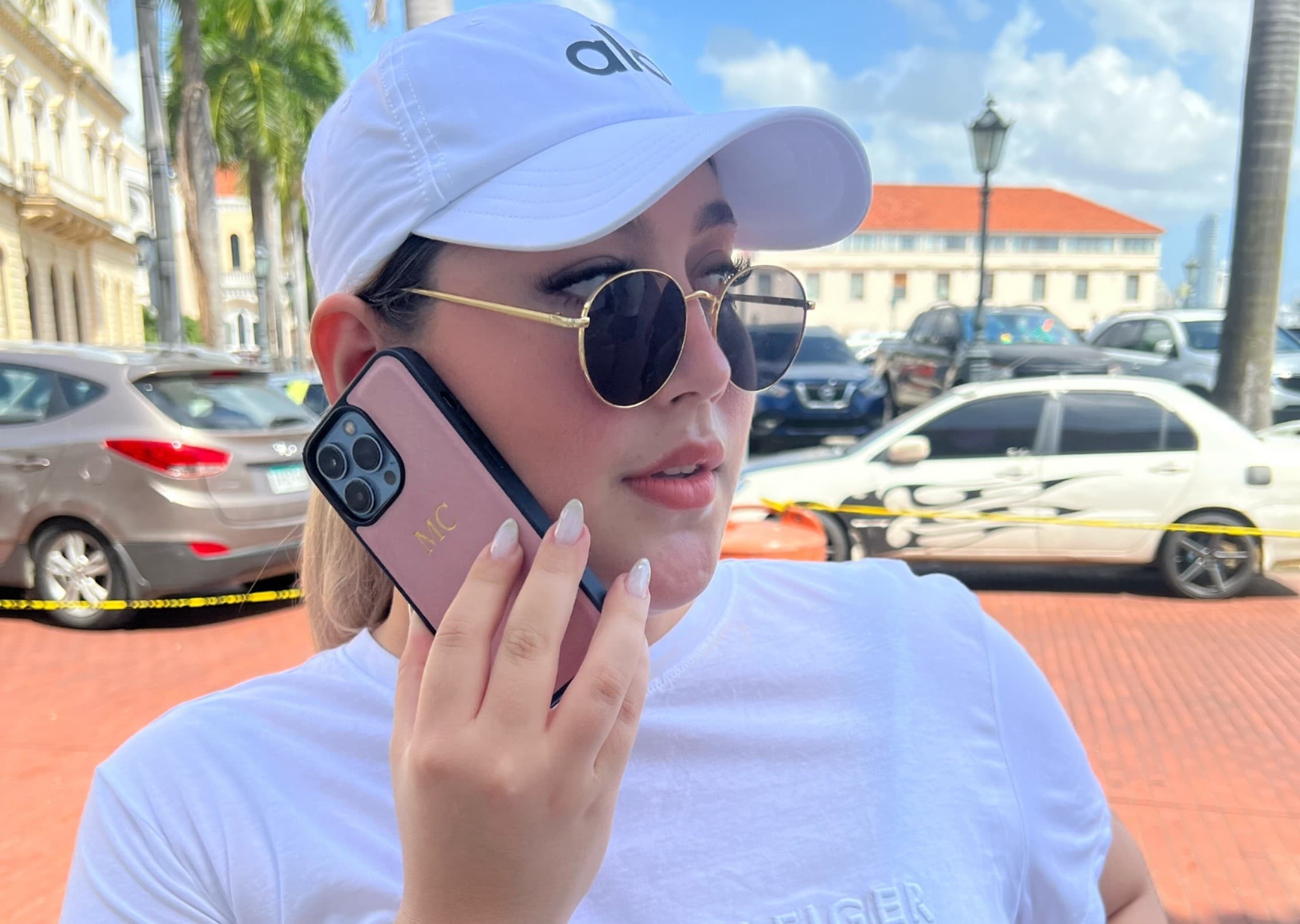 AMIGA, MC CLOTHES LLEGA A TODA HONDURAS Y USA